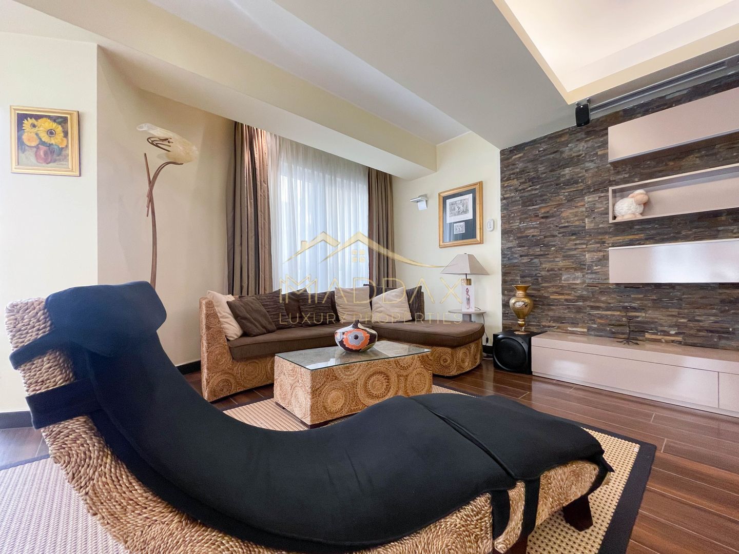 3 rooms apartment *150 SQM*// Fully Furnished / Underground Parking // Herastrau - Poză 9