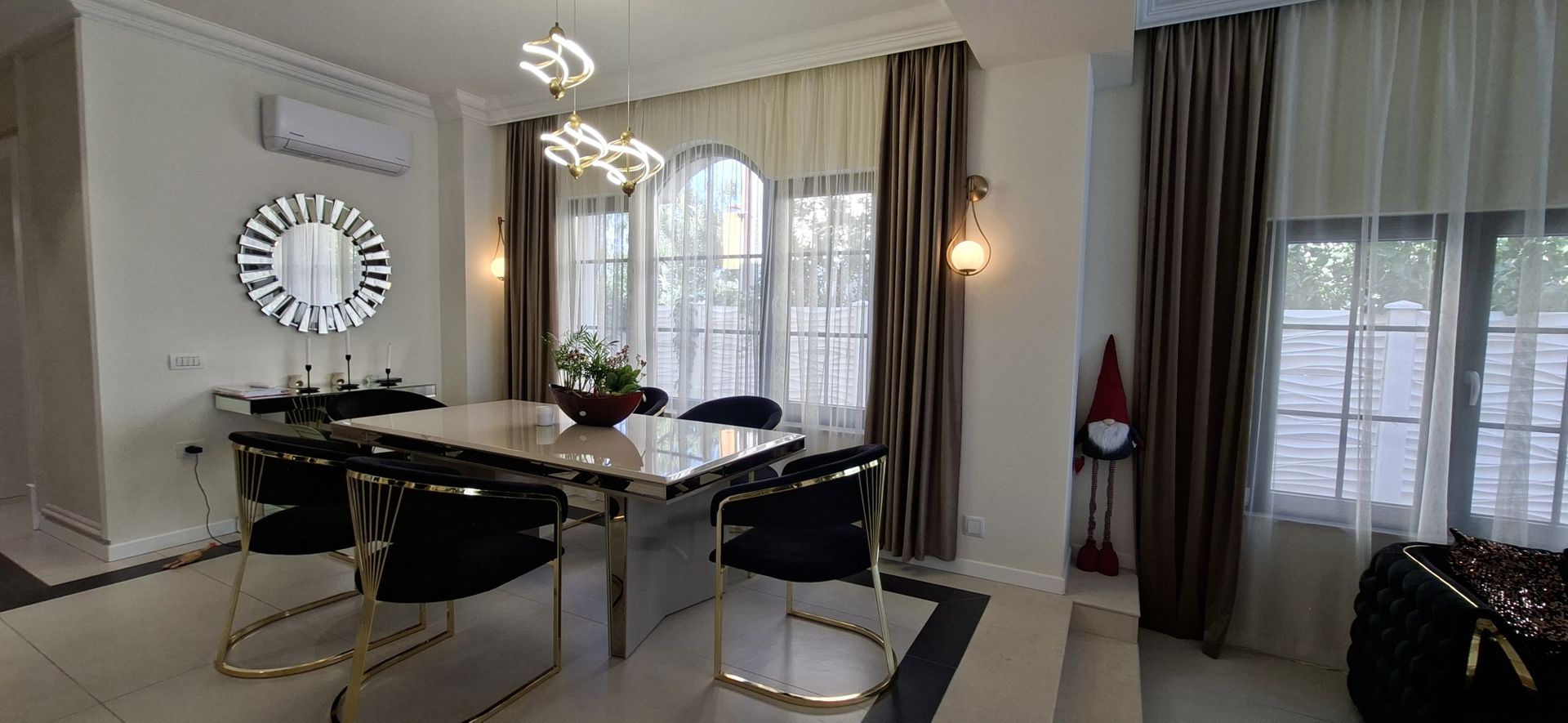 Vila spatioasa cu piscina - Dumbravita/Padurea Verde - Poză 6