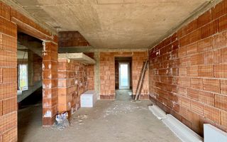 Casă individuală cu 5 camere de vânzare în Jucu | 1000 mp teren - Poză 2