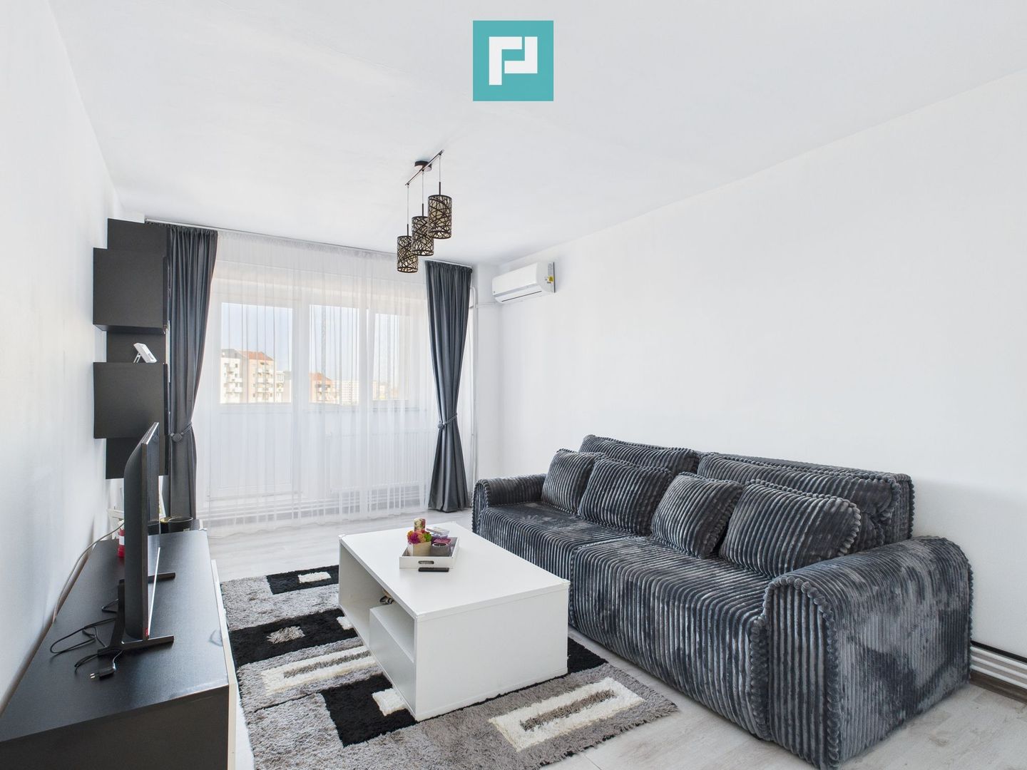 Apartament 2 camere, Prima închiriere, Zona Intim - Poză 1