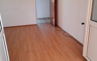 De vanzare apartament 2 camere- zona Lujerului - Poză 4