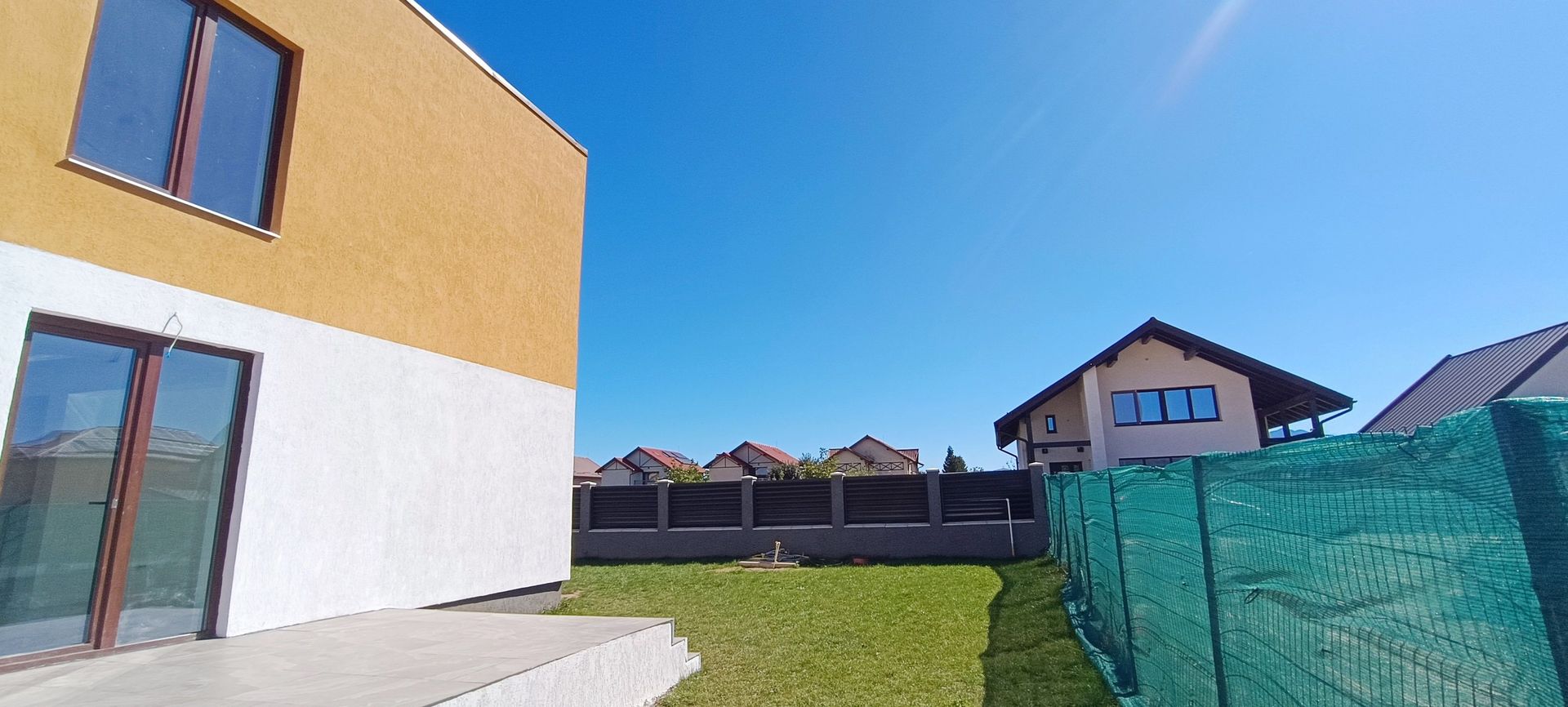 Vila noua, din caramida Harman-Brasov - Poză 22