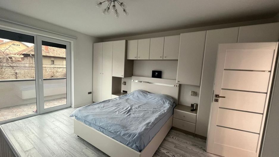 Apartament de 3 camere  de închiriat, în bloc nou, zona Trei Stejari - Poză 8