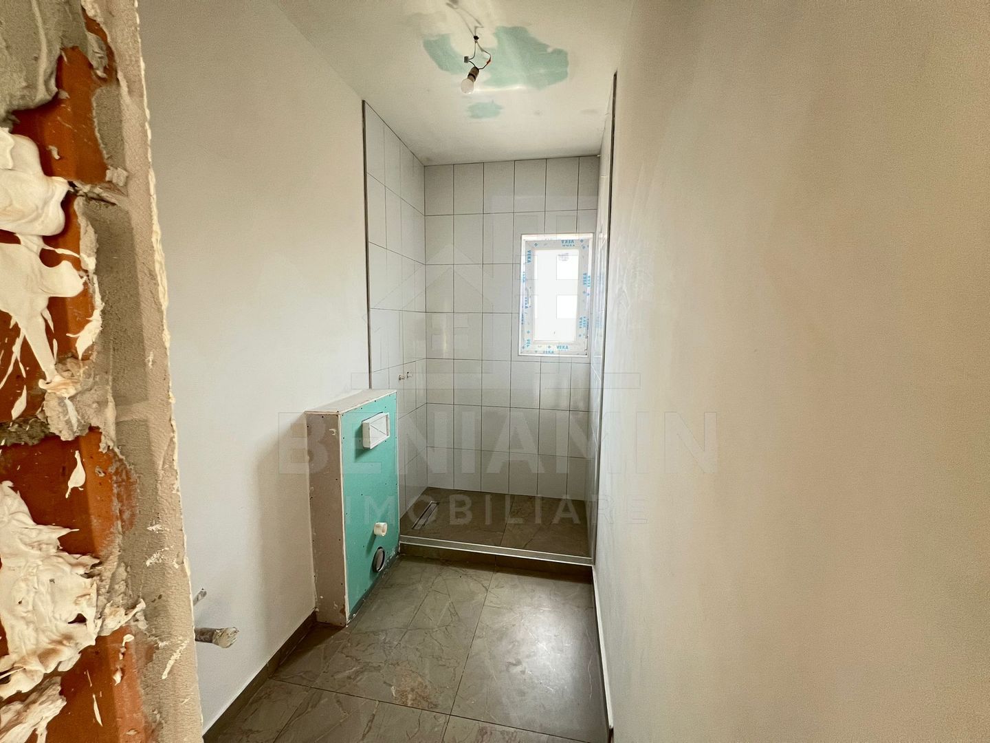 Casa-5 camere-P+1+P-147mp utili-600mp teren-Utilitati-Sanpetru - Poză 13
