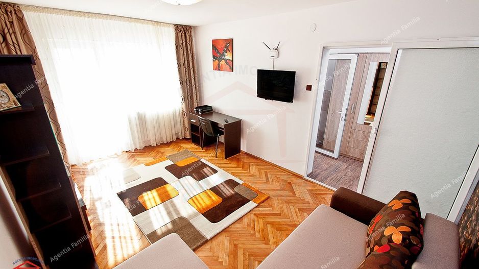 Apartament 1 cameră de închiriat, Centru - Poză 1