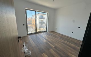 Apartament 3 camere de vânzare | Șelimbăr | curte 40 mp - Poză 2