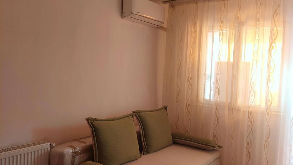 De inchiriatapartament o cameră Tiglina1, etaj 3, 300 euro - Poză 1