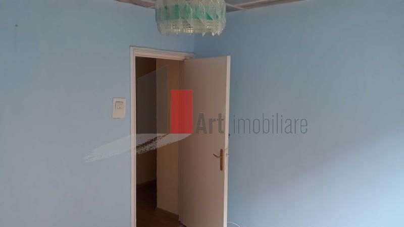 Apartament 4 camere Titan I O R - Poză 3