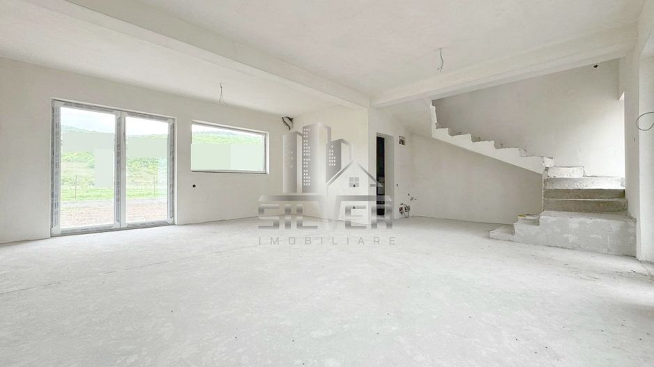 Casa individuala cu teren de 400 mp in Luna de Sus. - Poză 5