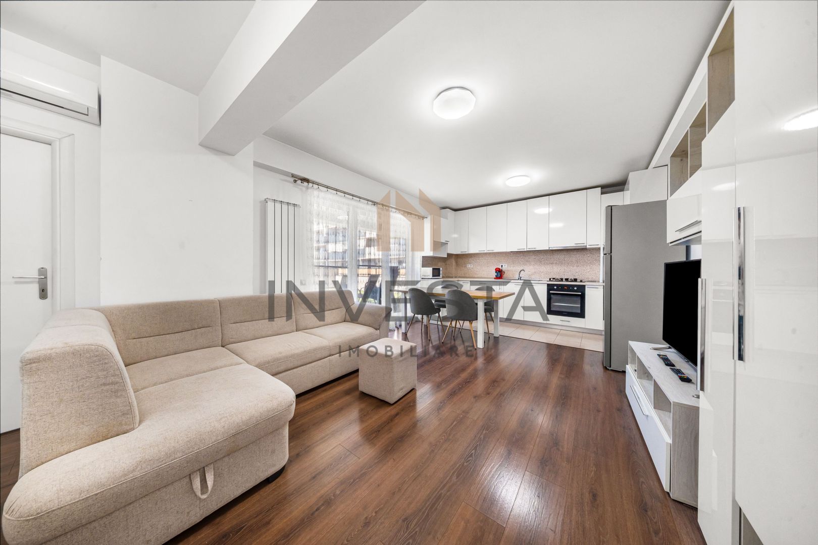 Penthouse modern 98 mp cu terasa spectaculoasa de 104 mp, zona Marasti - Poză 2