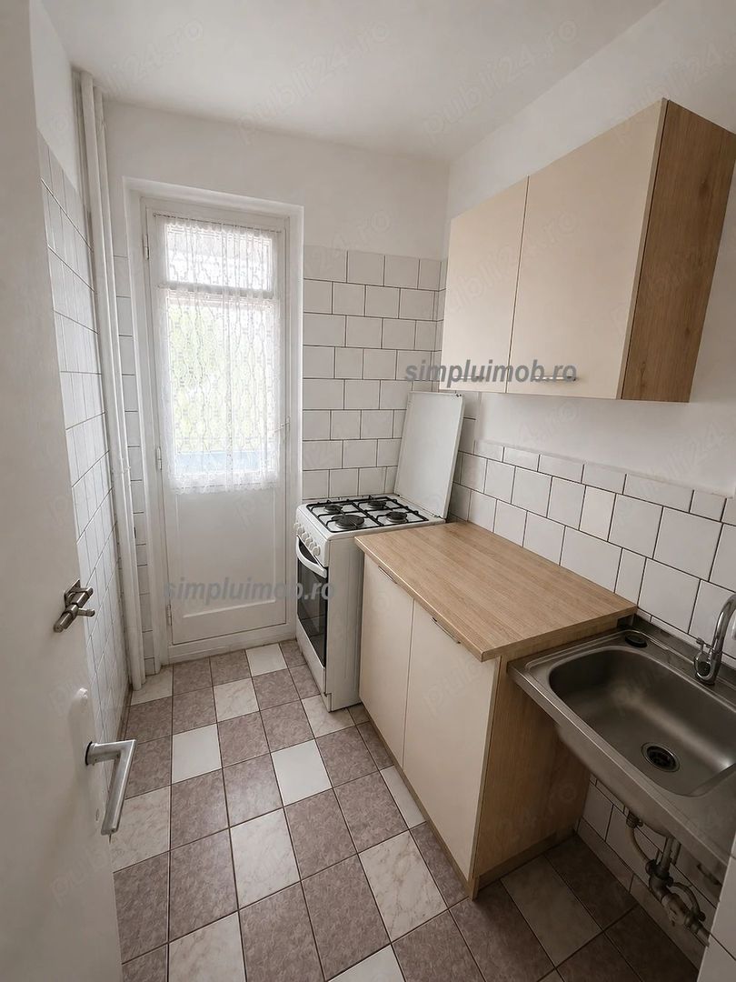 2 Camere Bloc Reabilitat Brancoveanu Straja - Poză 4