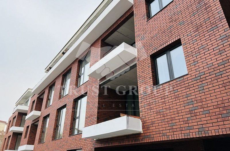 Grand Living Estate - Poză 5