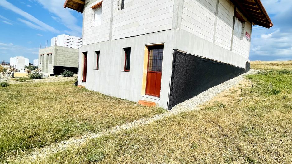 Casă la roșu, plan Parter – Cordău - Poză 3