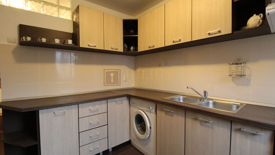 Zona Medicina; str. Bucuresti, centrala proprie. - Poză 8