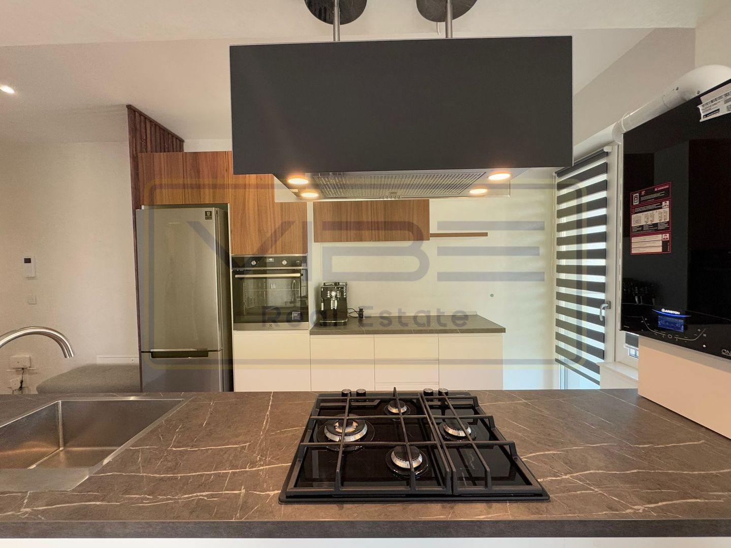 Apartament 2 camere + posibilitate 2 locuri parcare Copou - Royal Town - Poză 9