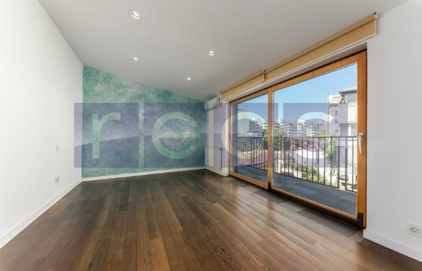 Închiriere apartament 188 mp în vilă  7 camere | Foișorul de Foc - Poză 1