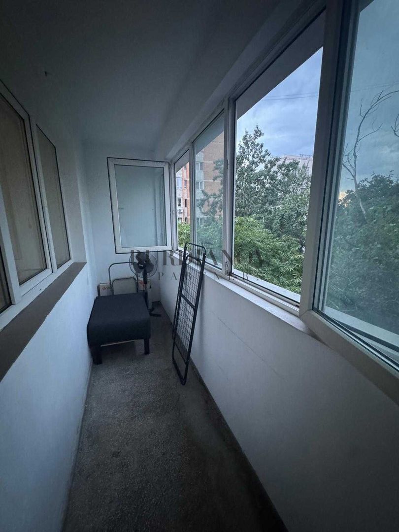 Apartament cu 3 camere de închiriat - Drumul Taberei - Mall Plaza - Poză 8