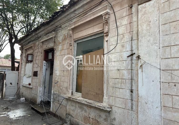 CENTRU(COD04)-Casa renovabila cu teren190 mp - Poză 2