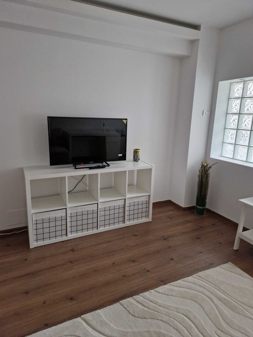 Inchiriere 2 camere Drumul Sarii - Poză 8