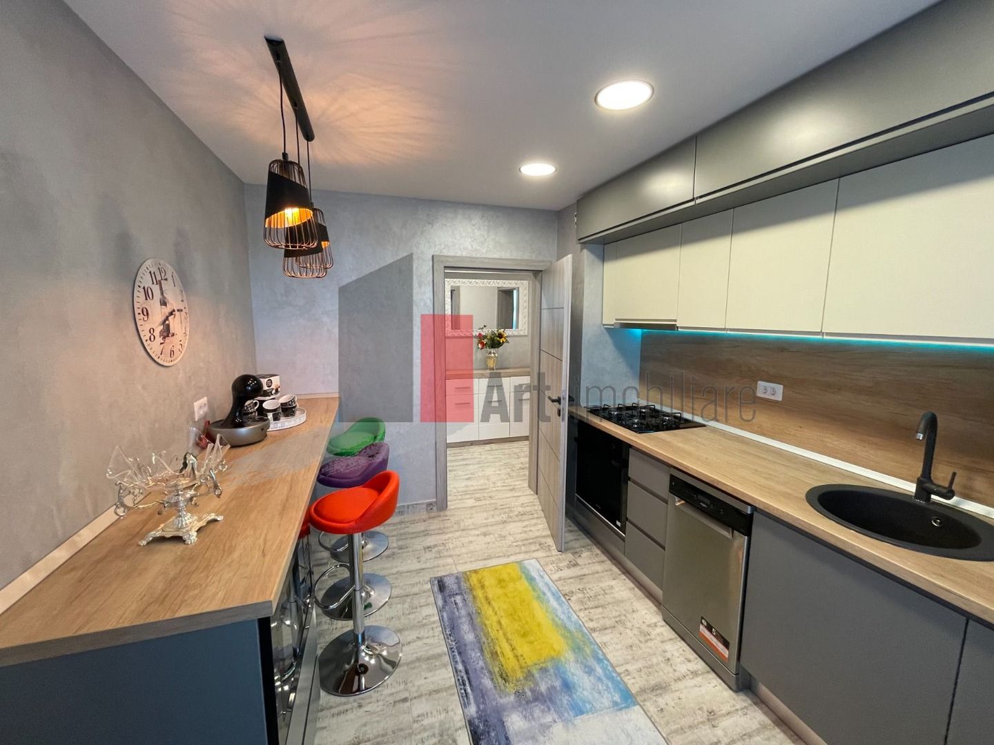 Inchiriere 2 Camere Unirii - Piata Alba Iulia - Poză 3