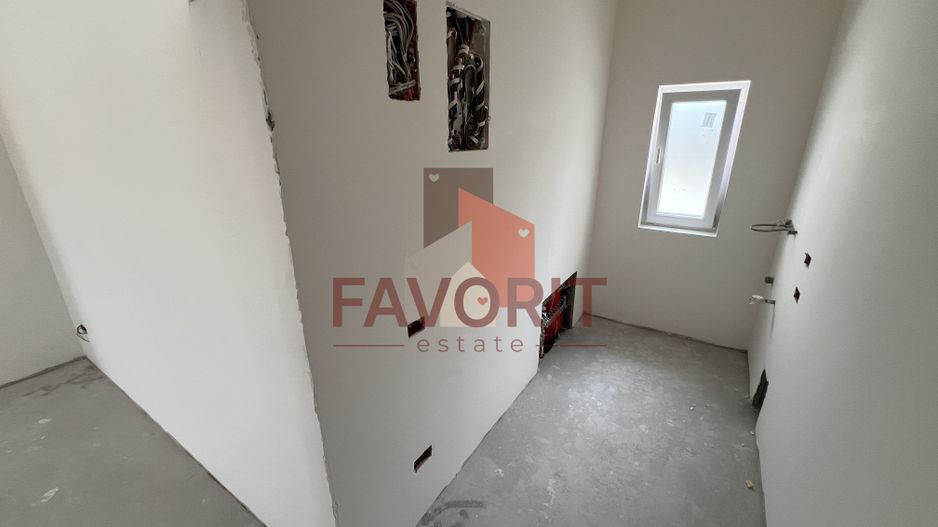 Duplex 4 camere despartit prin camera tehnica | Chisoda - Poză 5