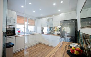 Lumina – Casa P+1E de vânzare, mobilată/echipata, cu piscină si garaj. - Poză 7