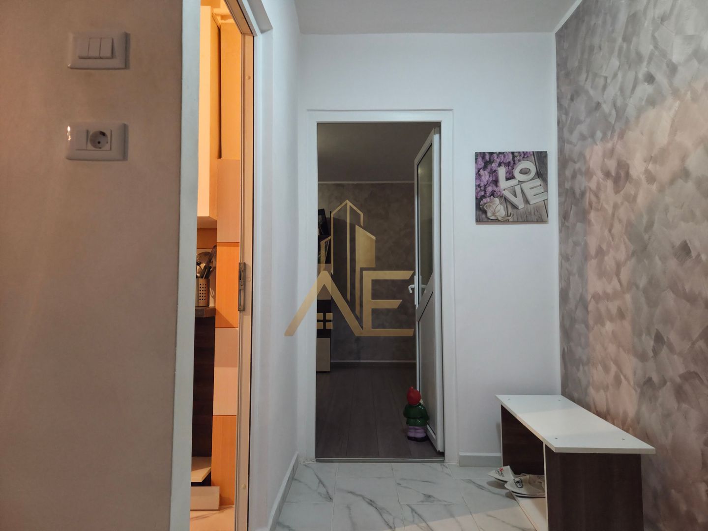 Garsonieră de închiriat – Strada Neagoe Vodă | Parter | Confort 1 | - Poză 1