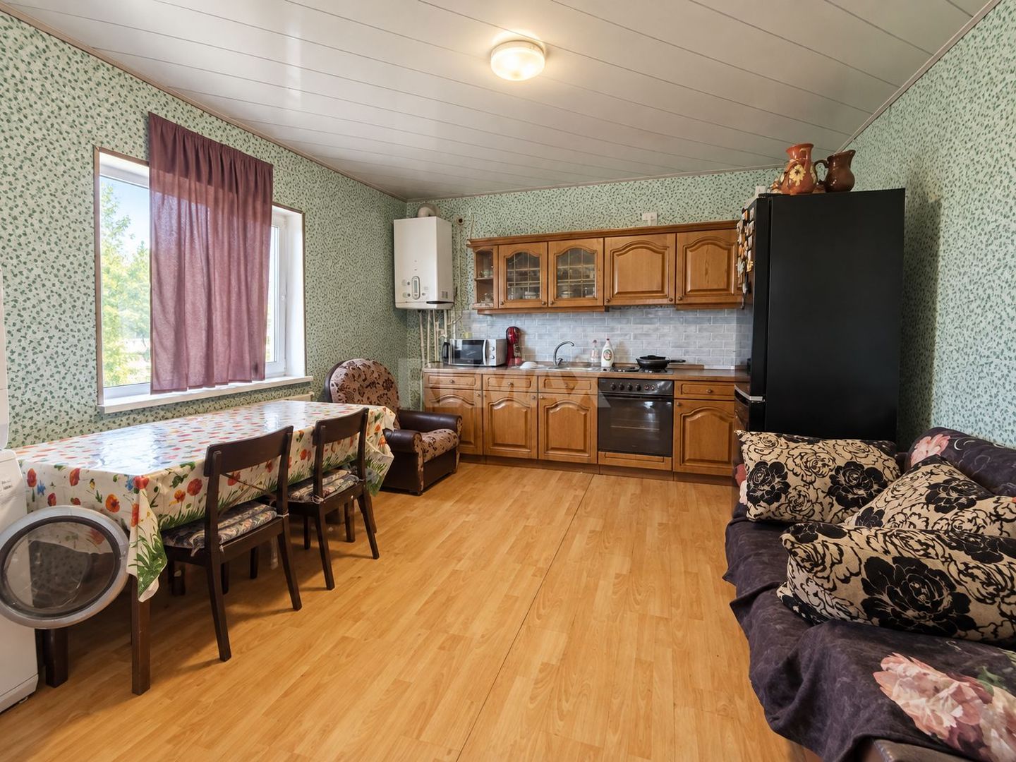 CASĂ CU TEREN DE 19 ARI ȘI GARAJ | CHIRCA,  ANENII NOI | 53.900 € - Poză 7