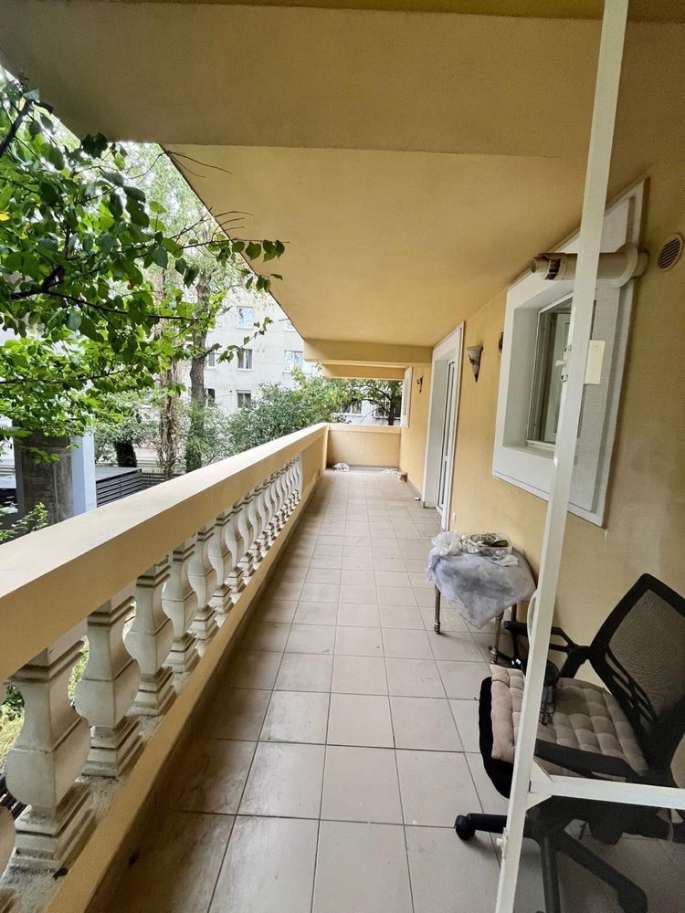 Vanzare apartament spatios 3 camere, 2 bai, bloc 2009, Titan, 10 min metrou - Poză 5