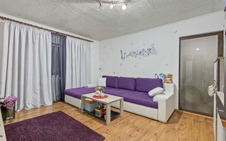 Apartament cu 2 camere de vânzare în Mioveni - Poză 3