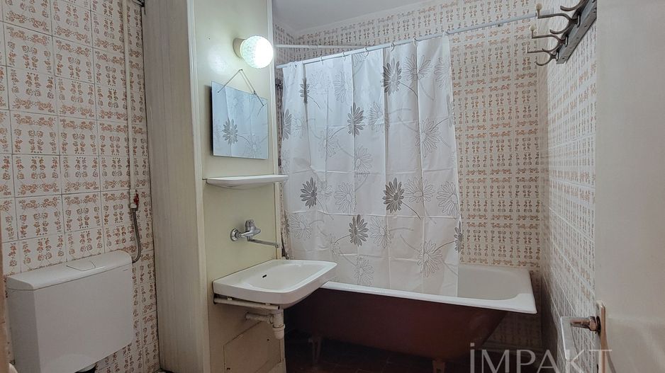 Apartament cu 4 carmere decomandat in Grigorescu - Poză 9