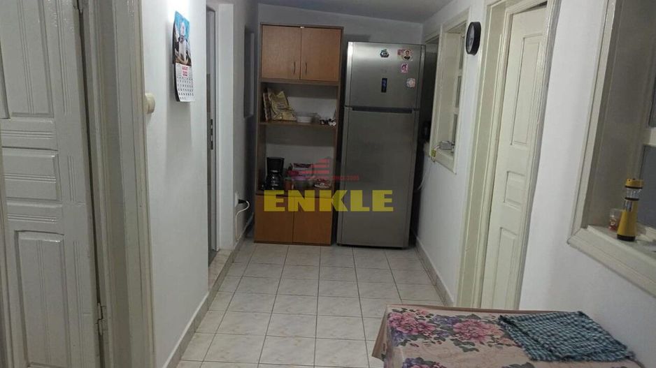 Casa , P+1+teren, 108 mp,Zona  Baisa ,teren 10000 mp,pret 150000 Euro - Poză 7