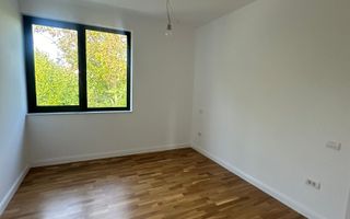 Vila cu 5 camere cu piscina proprie - scoala Americana - Poză 13