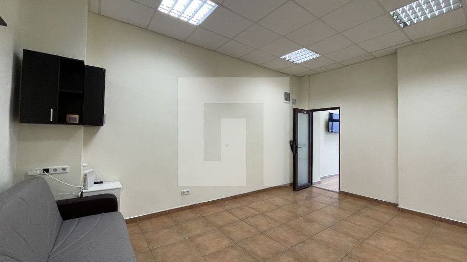 Spatiu Comercial cu vitrina- Zona Modern, Comision 0 - Poză 10