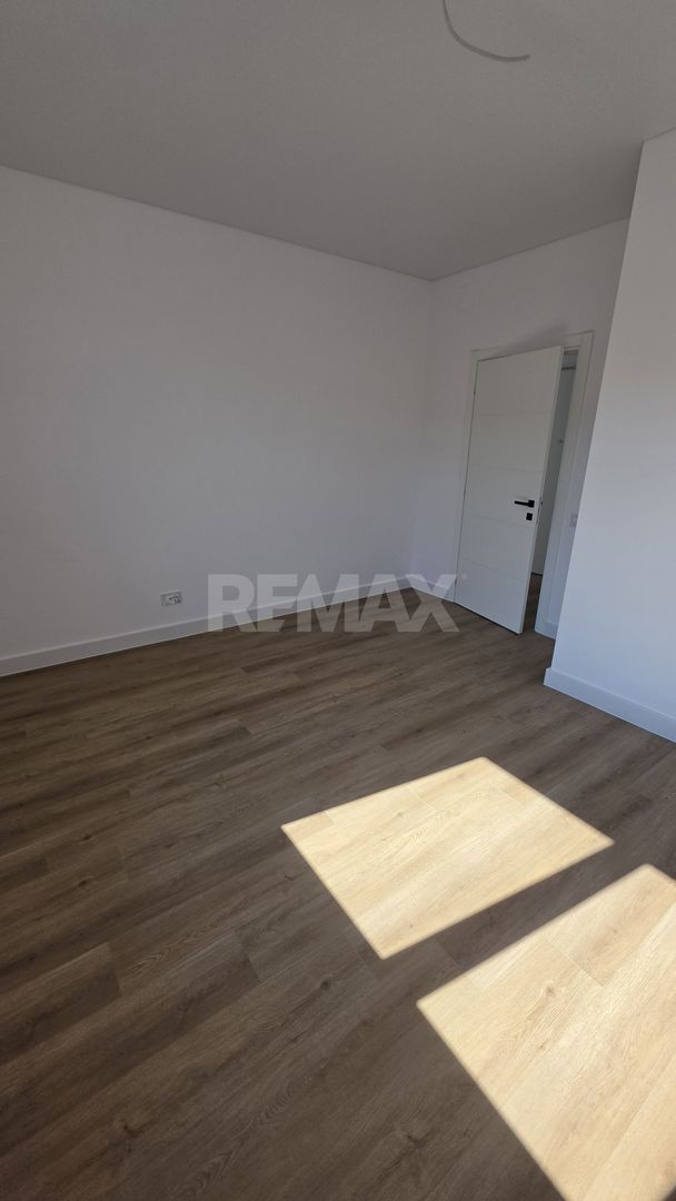 Apartament cu 2 camere în București, Pipera, România - Poză 9