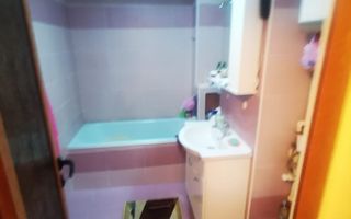 De vanzare apartament cu 3 camere Mazepa 1, BR-uri, etaj 4/10, 98.000 E - Poză 9