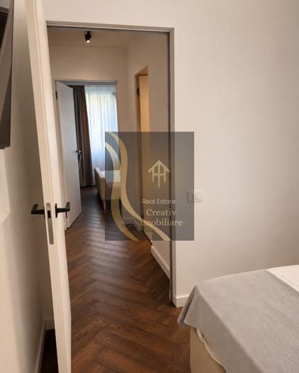 Apartament 3 camere renovat total - Poză 12