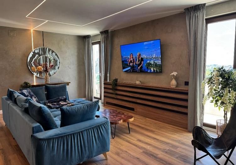 Penthouse spectaculos cu terasă panoramică | 3 camere | 93mp | Loc de parcare - Poză 2