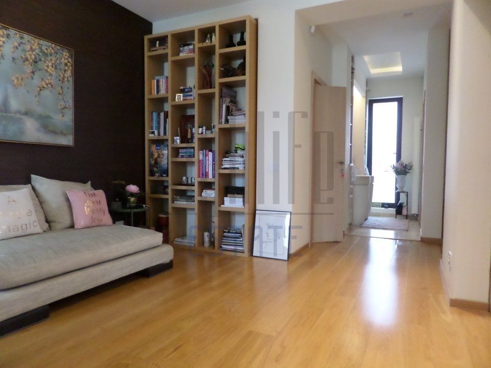 Oaza de relaxa de pe malul lacului Snagov. - Poză 14