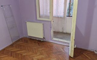 Vănd apartament 3 camere - Poză 2