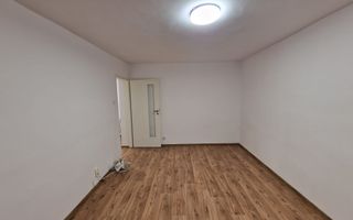 Apartament 3 camere 2 bai 66mp + pivnita Terezian - Poză 9