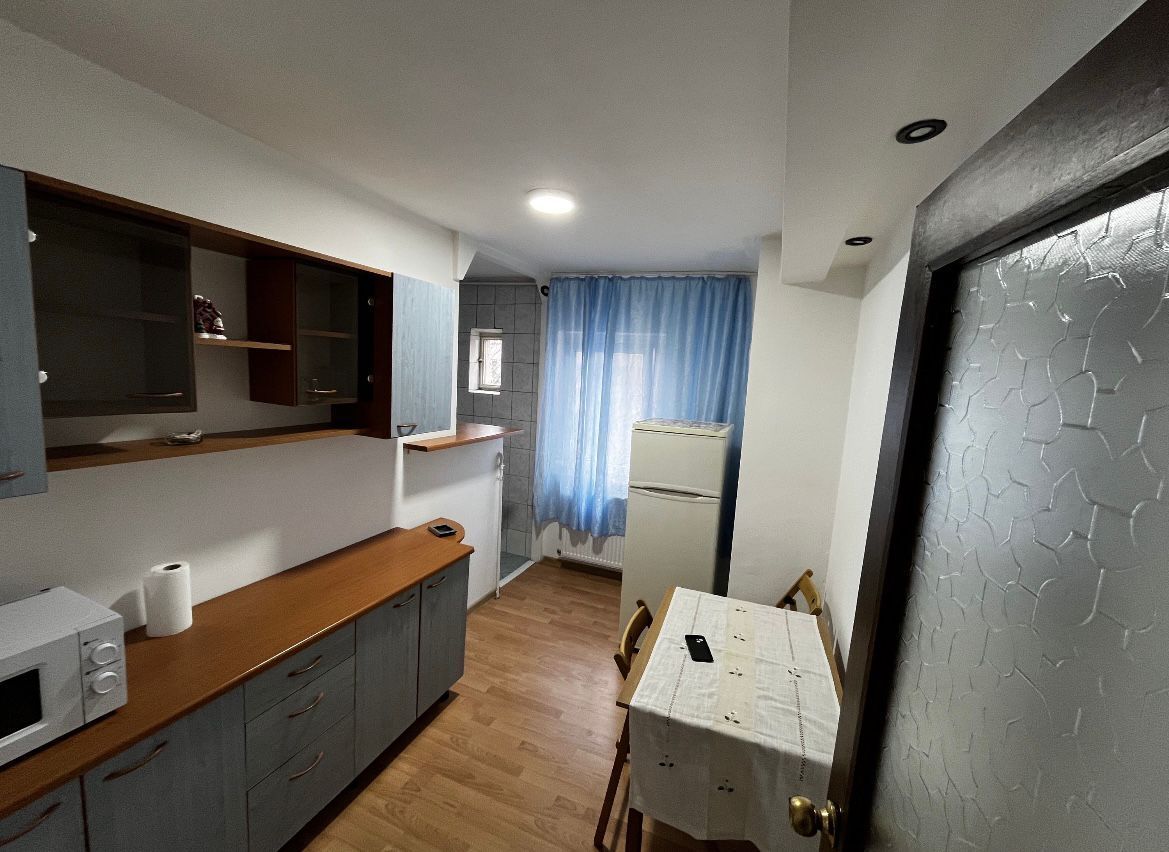 GARSONIERA RAHOVA, BUCATARIE INCHISA, PET-FRIENDLY, MOBILATA COMPLET - Poză 5