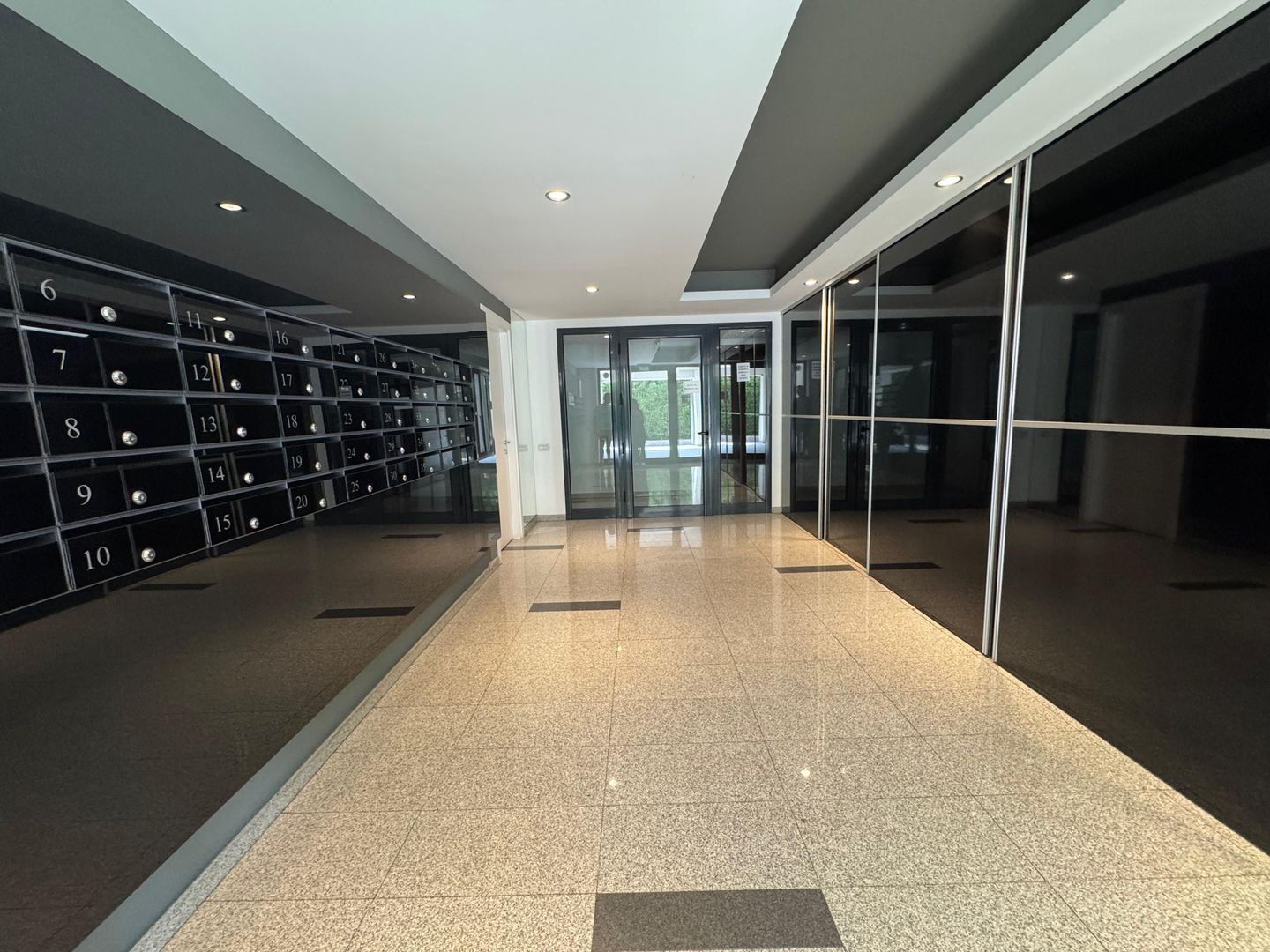 Garsoniera + LOC DE PARCARE| RESIDENCE 5 |EROU IANCU NICOLAE - Poză 22