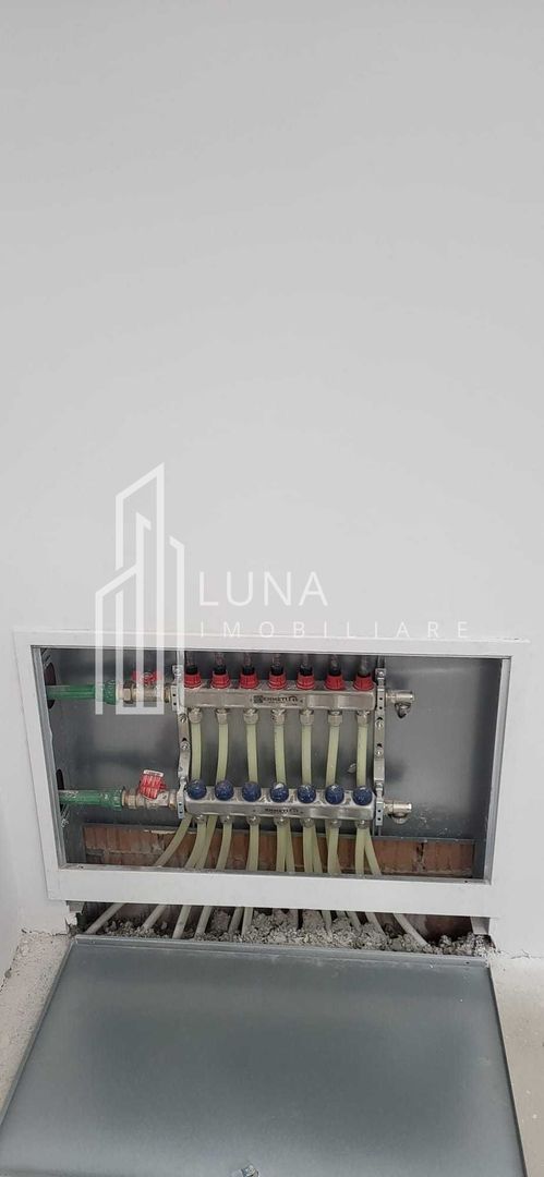 De vanzare Garsoniera zona centrala - Poză 6