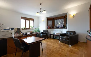Vila cu 750 mp utili si teren de 1.480 mp in Erou Iancu Nicolae - Poză 26
