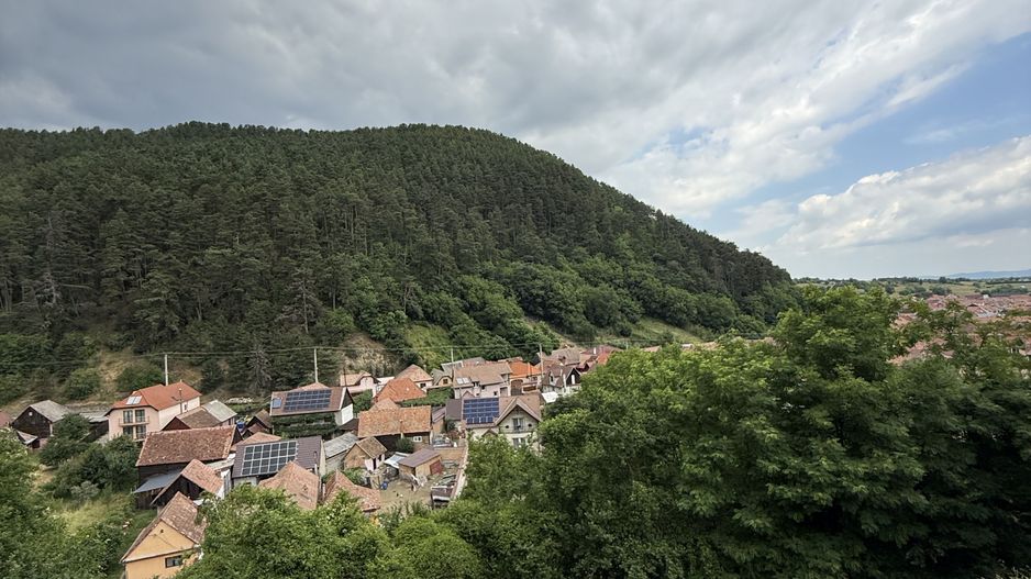 Casă de vis în Rășinari – în inima munților, cu priveliște de poveste - Poză 2