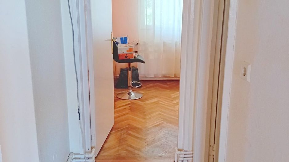 De vanzare -  apartament cu 3 camere decomandate, Tiglina 2, etaj 3/4 - Poză 6