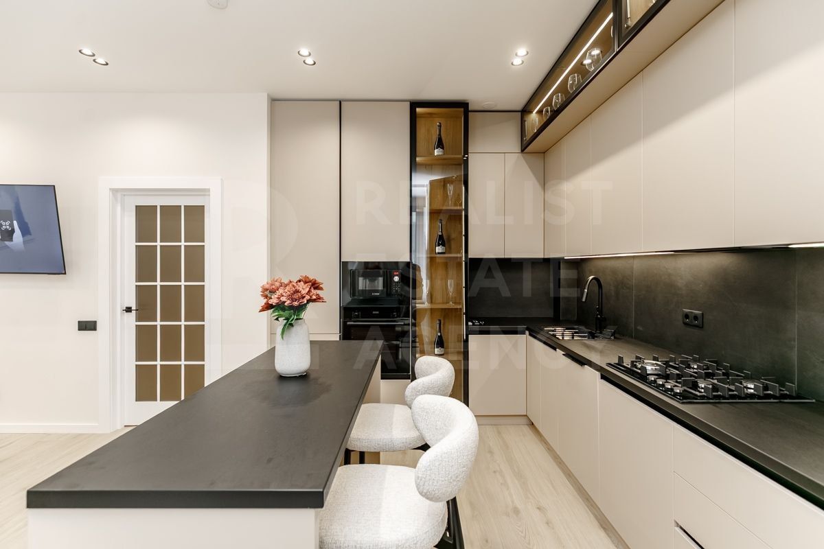 Vânzare, apartament,  3 camere, str. Vasile Lupu, Buiucani - Poză 2