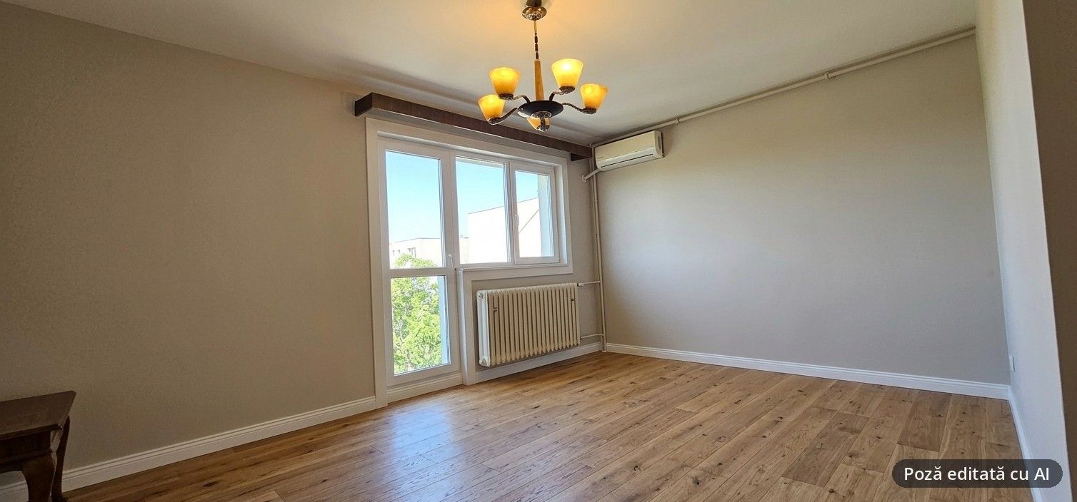 Apartament de 4 camere decomandate - Aleea Costinesti - Poză 3