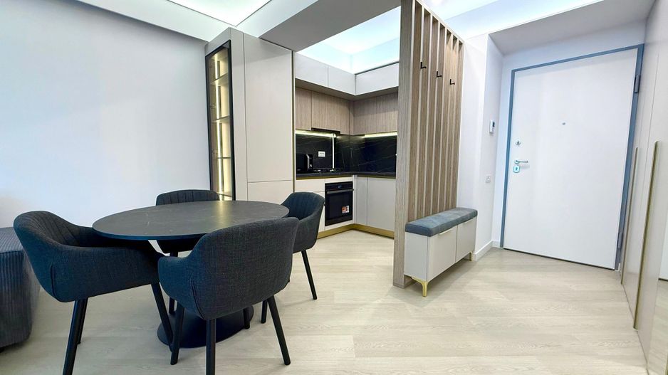 INCHIRIERE DOUA CAMERE CORTINA NORTH - Poză 3